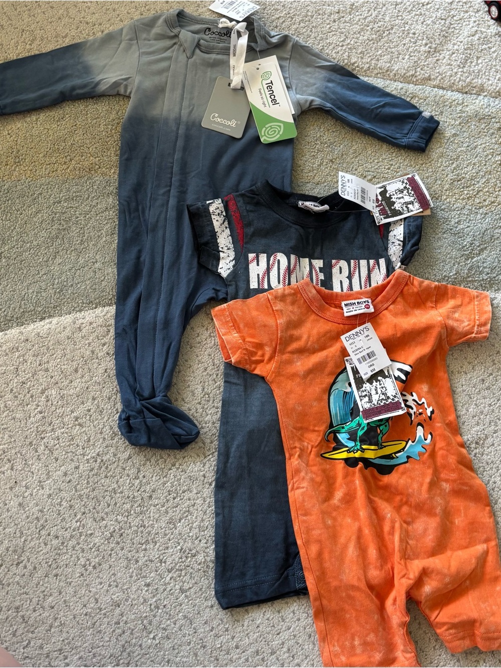 Coccoli hombre footsie (3M), 2 Mish Boys Rompers (6M), all from Dennys
